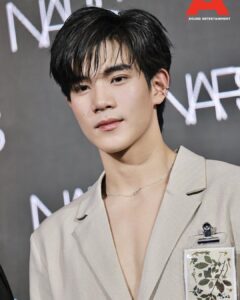 โฟร์ท ณัฐวรรธน์ (16)