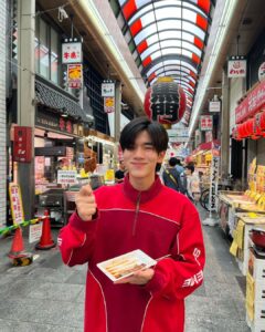 โฟร์ท ณัฐวรรธน์ (25)