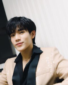 โฟร์ท ณัฐวรรธน์ (26)