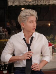 บาส อัศวภัทร์