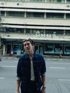 บาส อัศวภัทร์