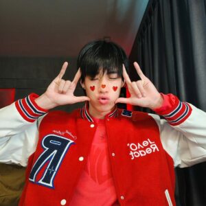 อลัน พศวีร์