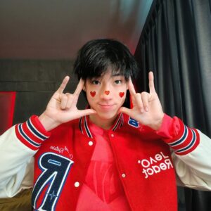 อลัน พศวีร์